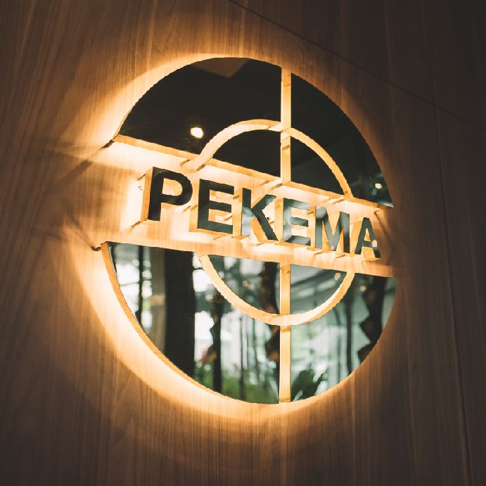 Lambang PEKEMA
